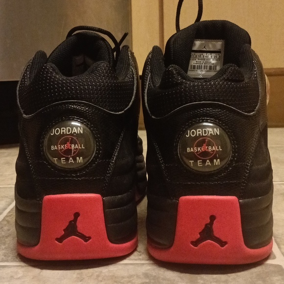 Men's Black and Red Nike Air Jordan Jumpman Team 1 Basketball Sneakers Size 11.5 - Picture 6 of 9